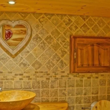 House Jolie Au Rez De Chaussee, Deco Montagne